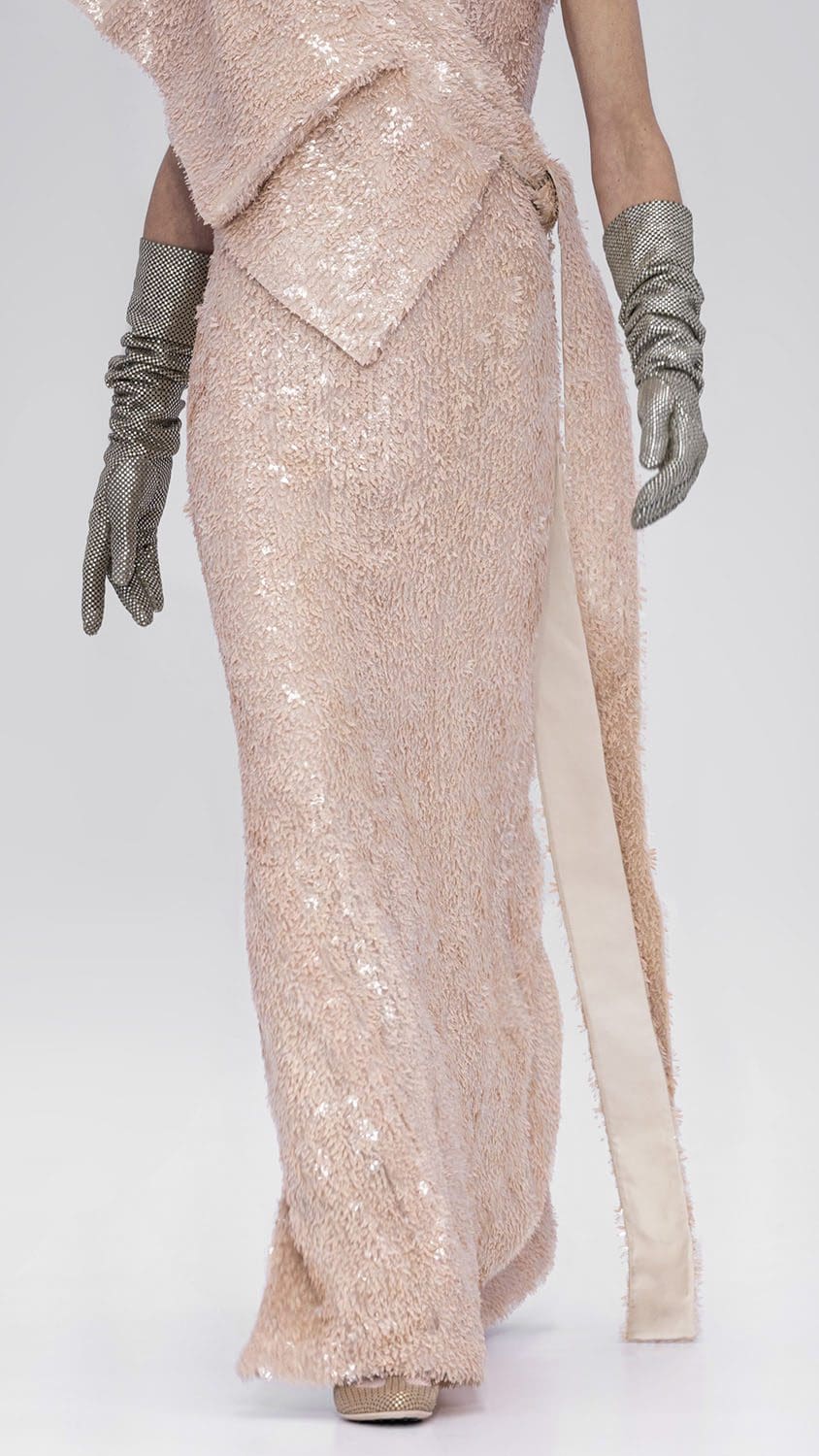 Fendi Haute Couture Spring Summer 2023 Details Close Up Runway Magazine 27