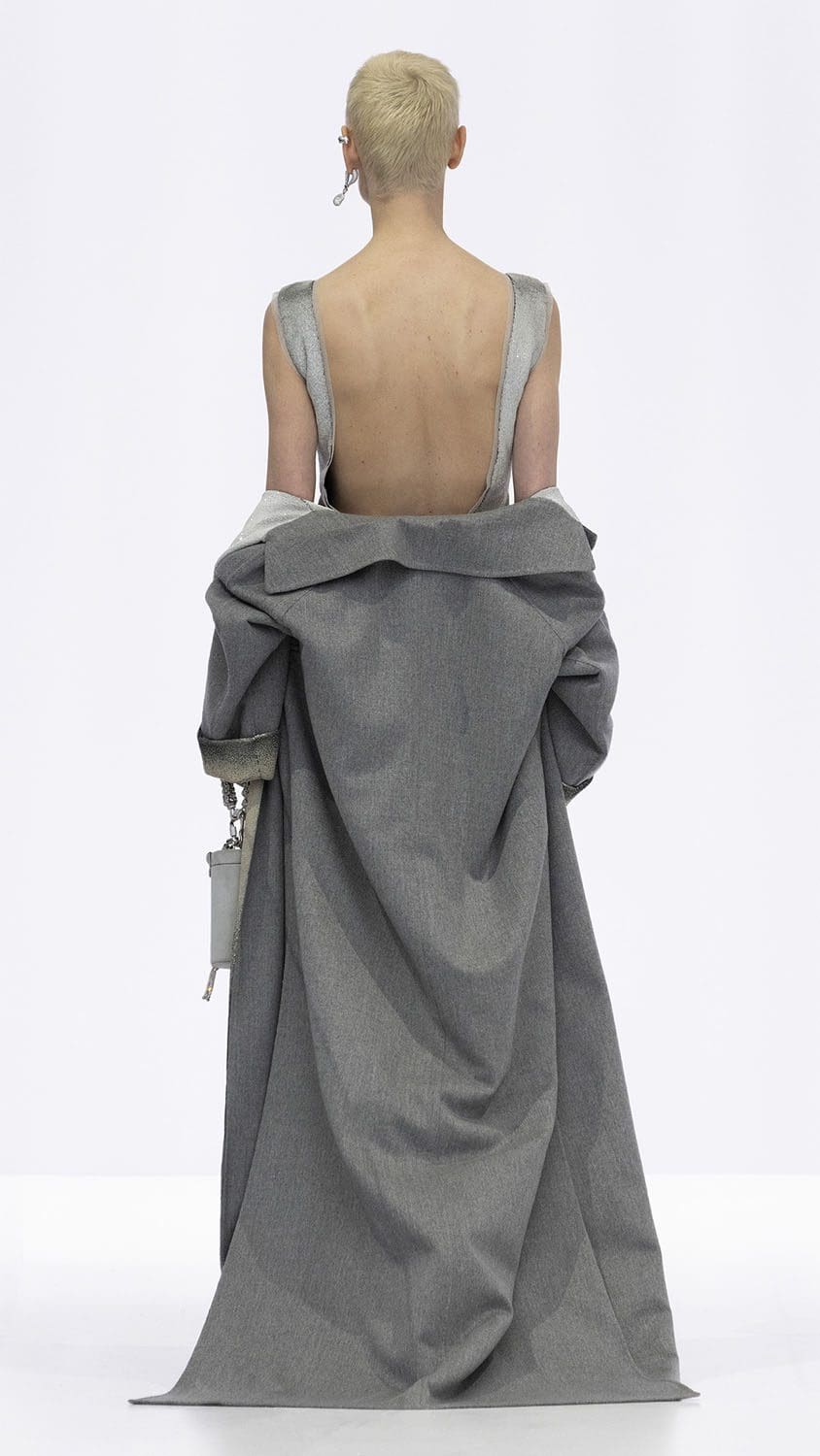 Fendi Haute Couture Spring Summer 2023 Details Close Up Runway Magazine 3