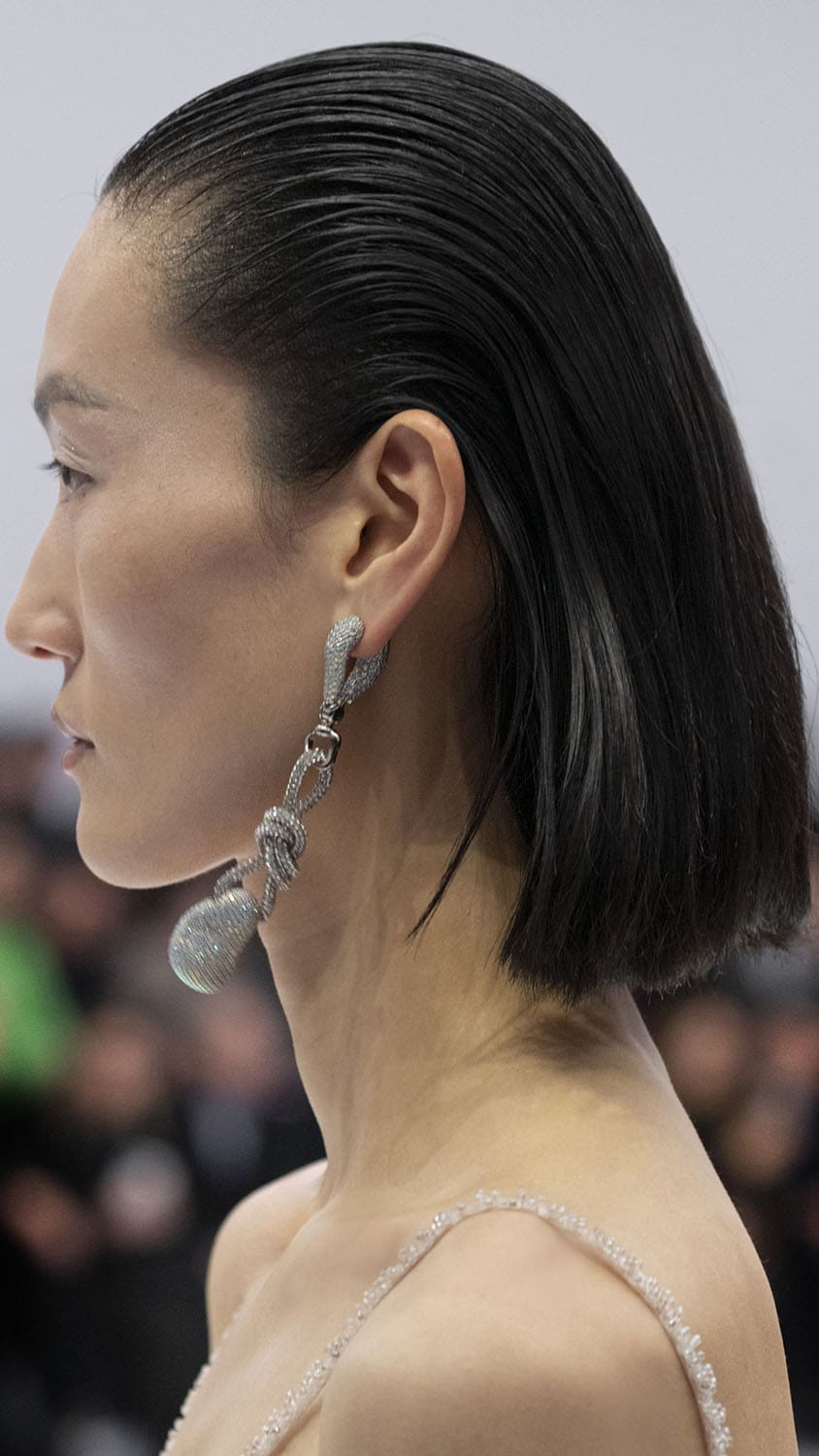 Fendi Haute Couture Spring Summer 2023 Details Close Up Runway Magazine 30
