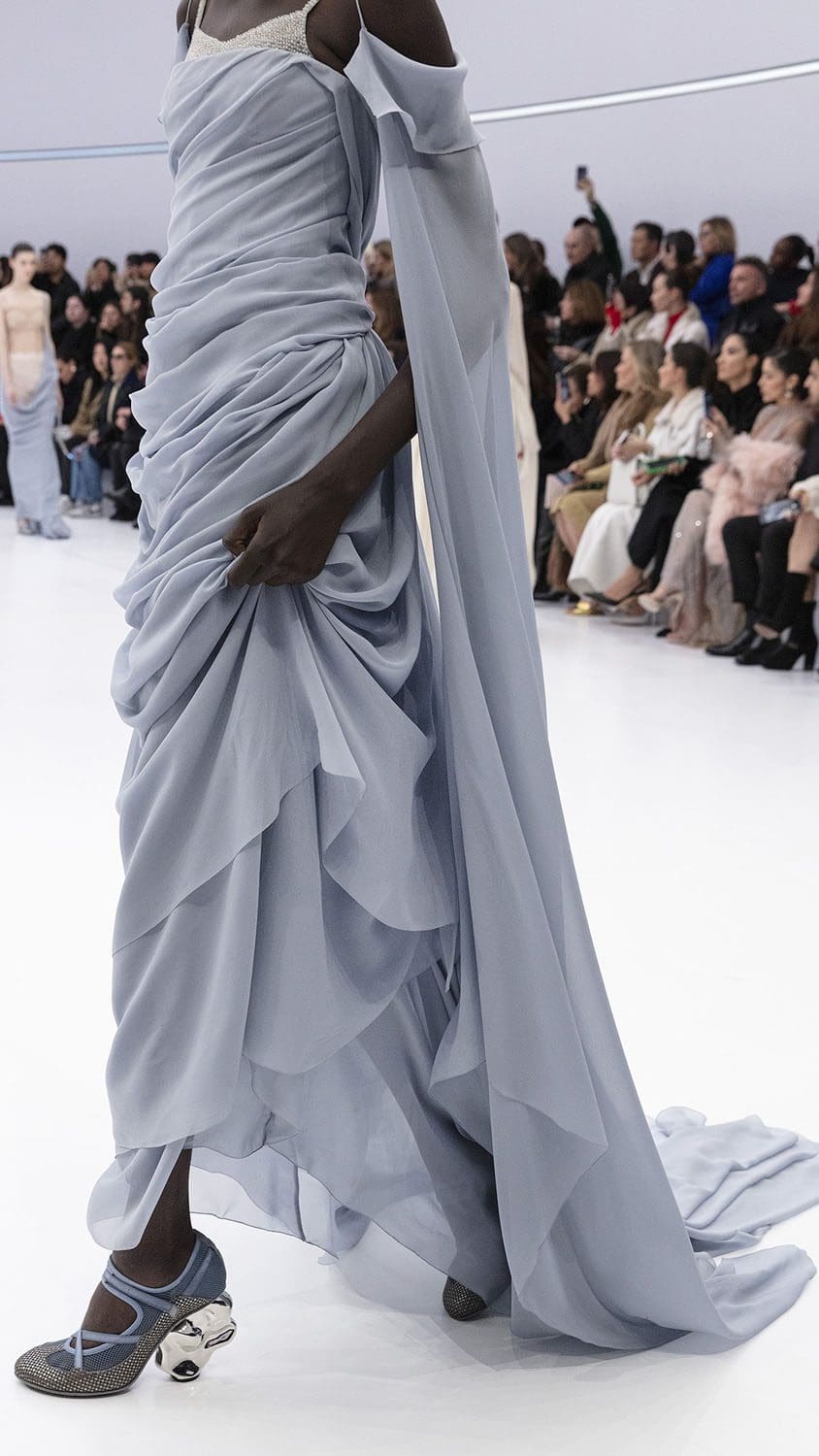 Fendi Haute Couture Spring Summer 2023 Details Close Up Runway Magazine 37