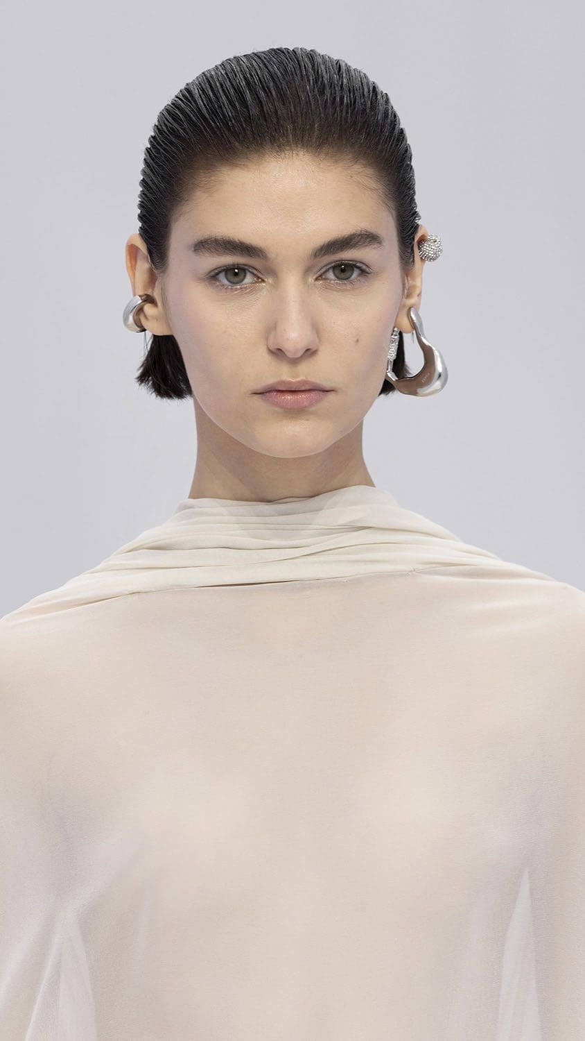Fendi Haute Couture Spring Summer 2023 Details Close Up Runway Magazine 41