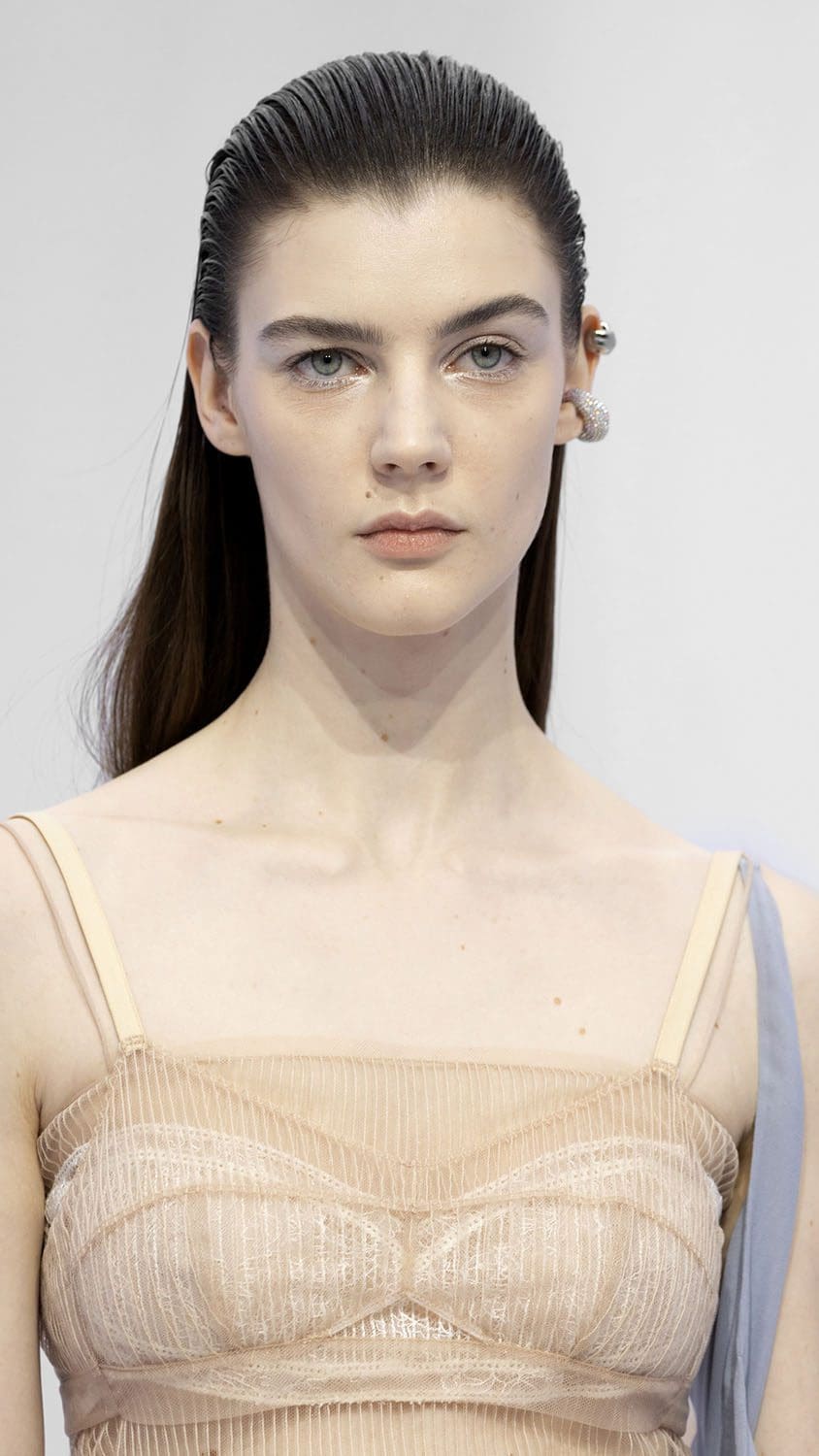 Fendi Haute Couture Spring Summer 2023 Details Close Up Runway Magazine 44