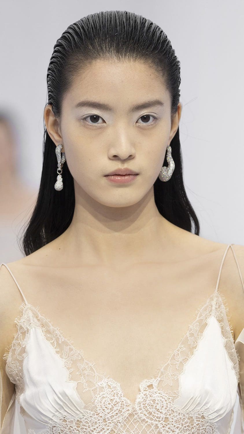 Fendi Haute Couture Spring Summer 2023 Details Close Up Runway Magazine 47