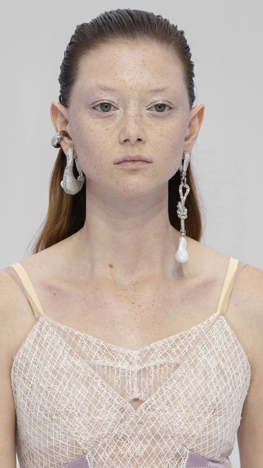 Fendi Haute Couture Spring Summer 2023 Details Close Up Runway Magazine 59