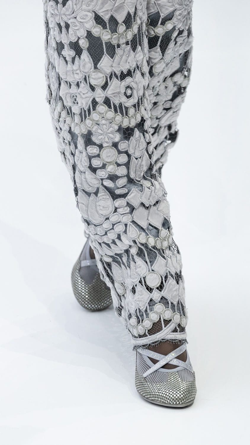 Fendi Haute Couture Spring Summer 2023 Details Close Up Runway Magazine 73