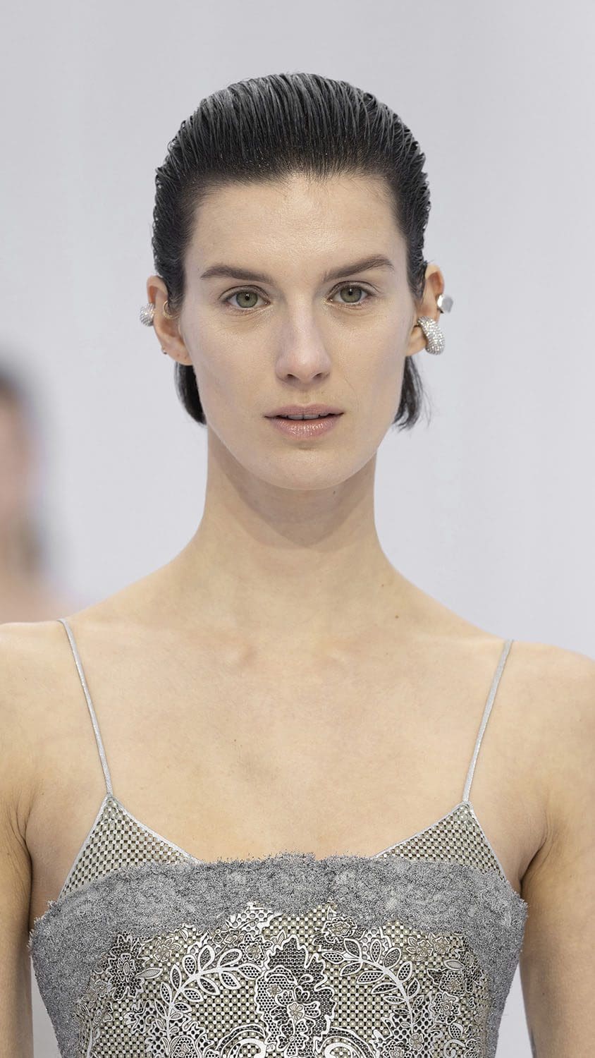 Fendi Haute Couture Spring Summer 2023 Details Close Up Runway Magazine 83