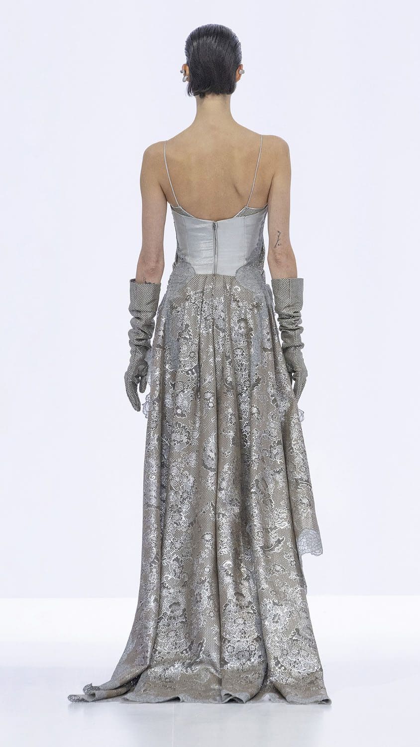 Fendi Haute Couture Spring Summer 2023 Details Close Up Runway Magazine 84