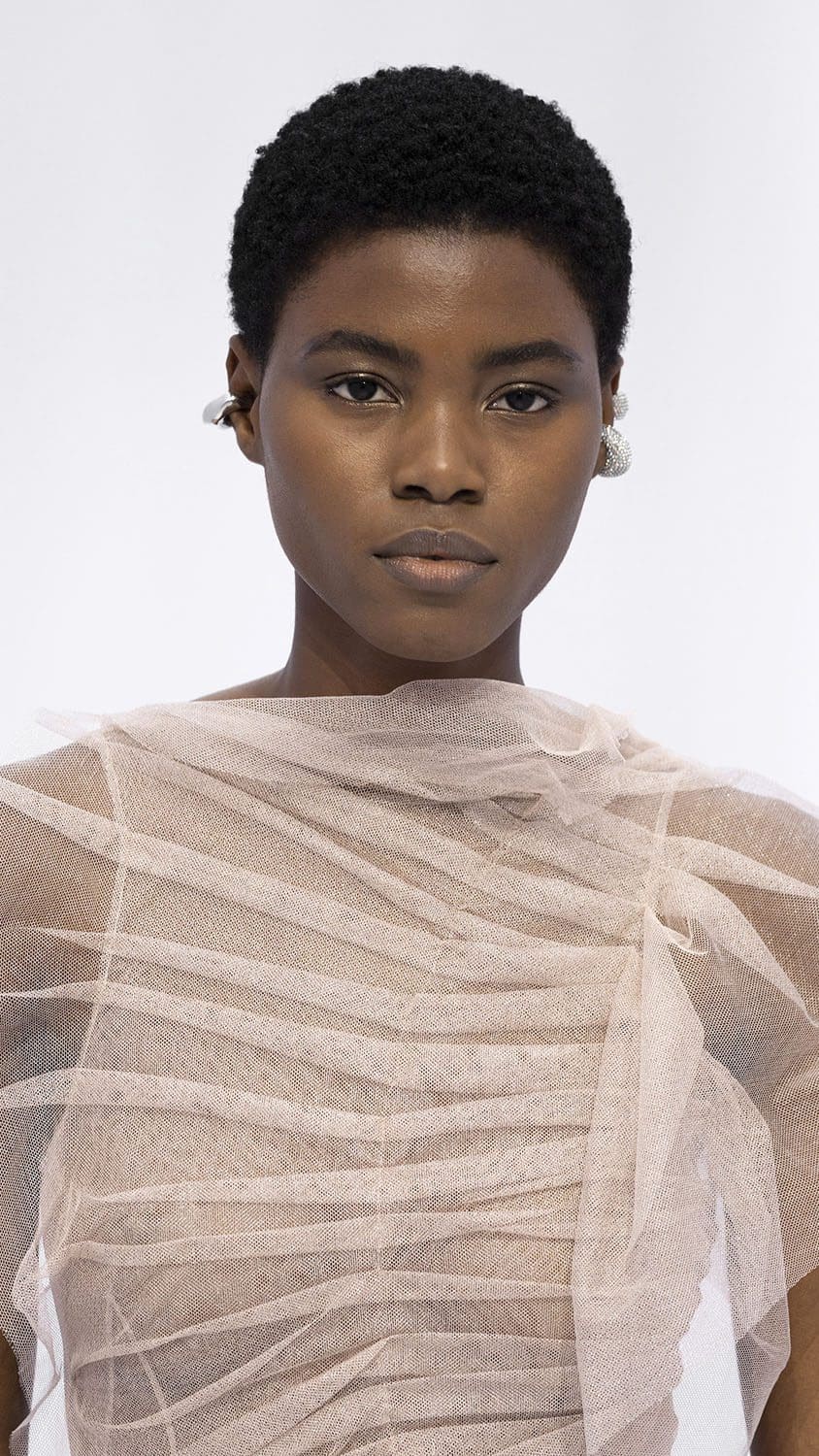 Fendi Haute Couture Spring Summer 2023 Details Close Up Runway Magazine 95