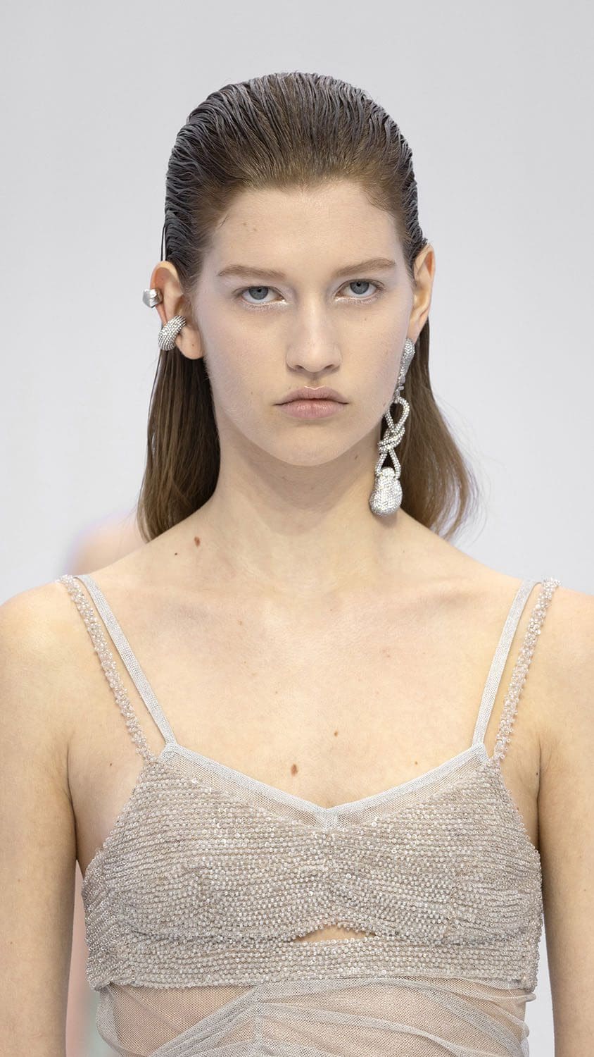 Fendi Haute Couture Spring Summer 2023 Details Close Up Runway Magazine 98