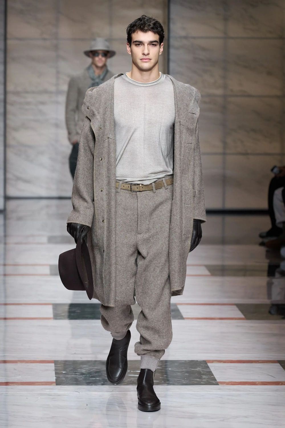 Giorgio Armani Fall Winter 2023 2024 Menswear Runway Magazine 21