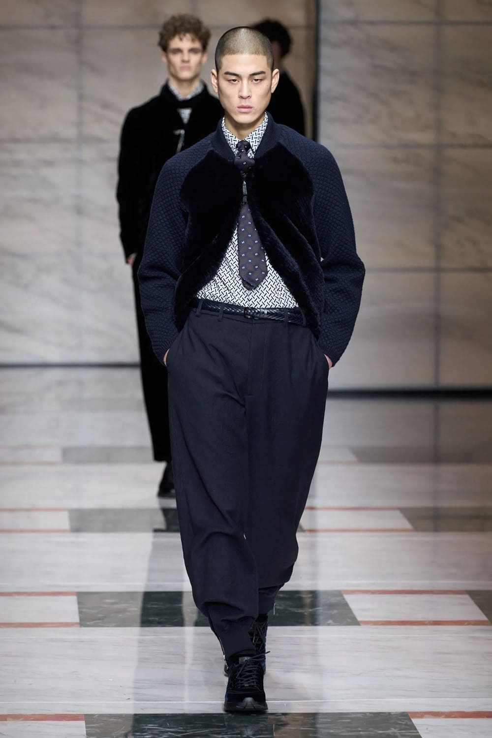 Giorgio Armani Fall Winter 2023 2024 Menswear Runway Magazine 45
