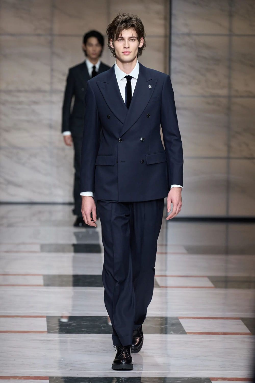 Giorgio Armani Fall Winter 2023 2024 Menswear Runway Magazine 52