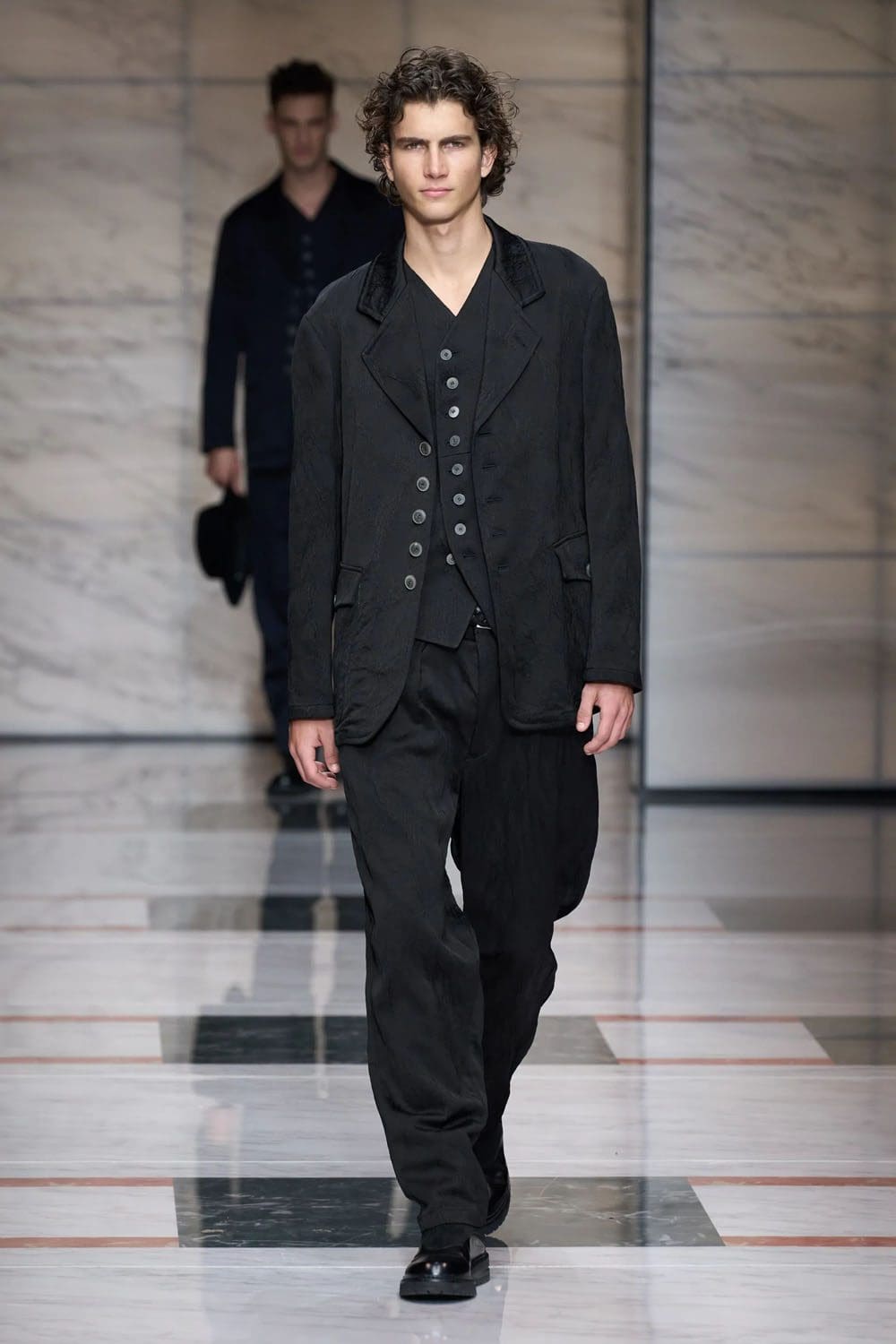 Giorgio Armani Fall Winter 2023 2024 Menswear Runway Magazine 60