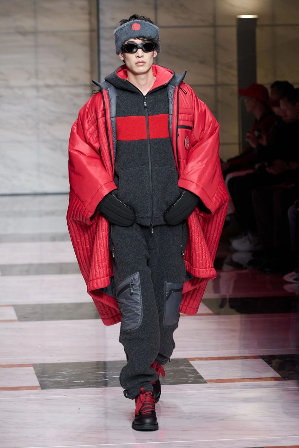 Giorgio Armani Fall Winter 2023 2024 Menswear Runway Magazine 73