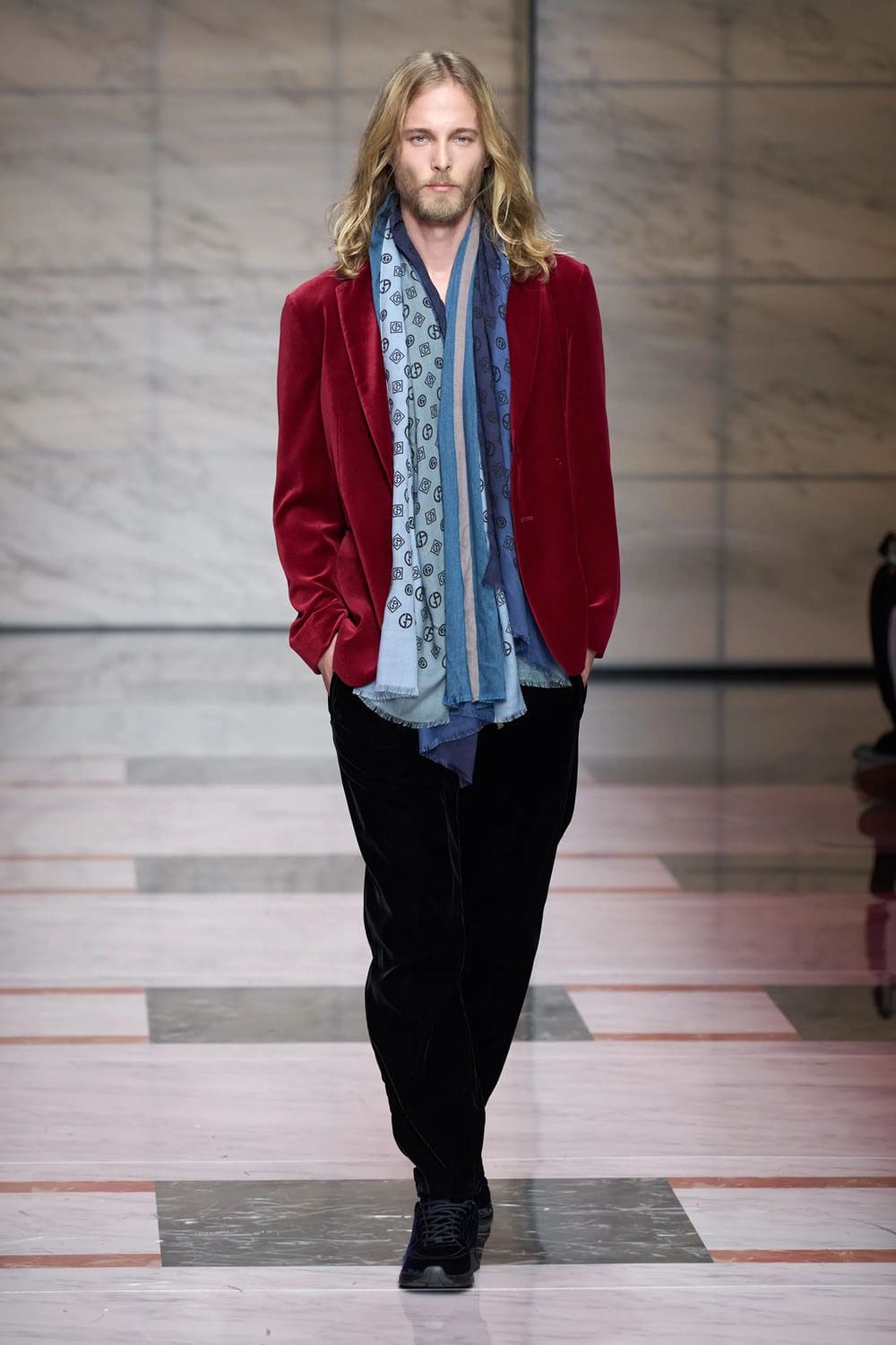 Giorgio Armani Fall Winter 2023 2024 Menswear Runway Magazine 76