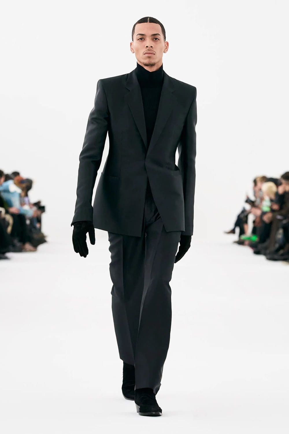 Givenchy Fall Winter 2023 2024 Menswear Runway Magazine 1