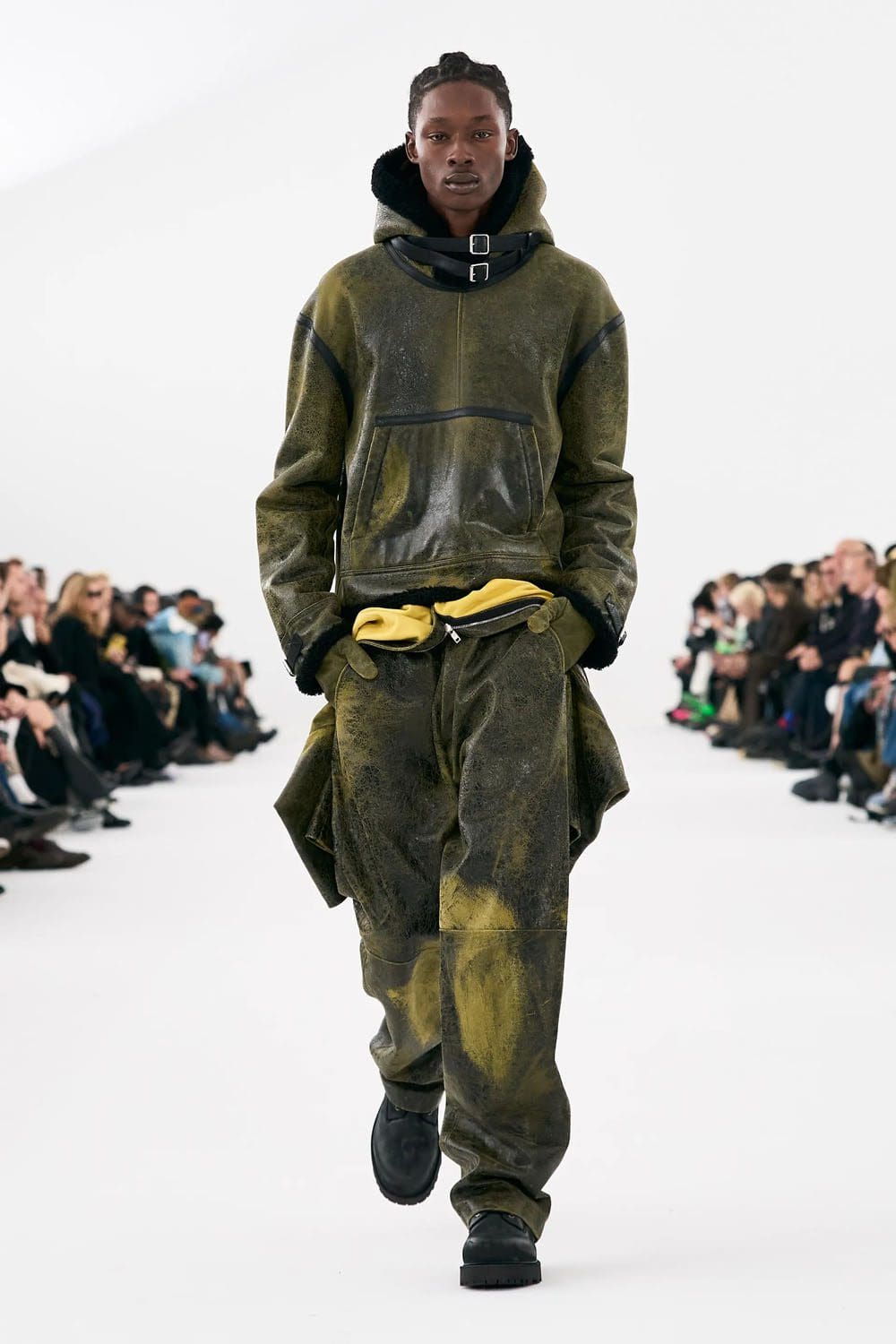 Givenchy Fall Winter 2023 2024 Menswear Runway Magazine 35
