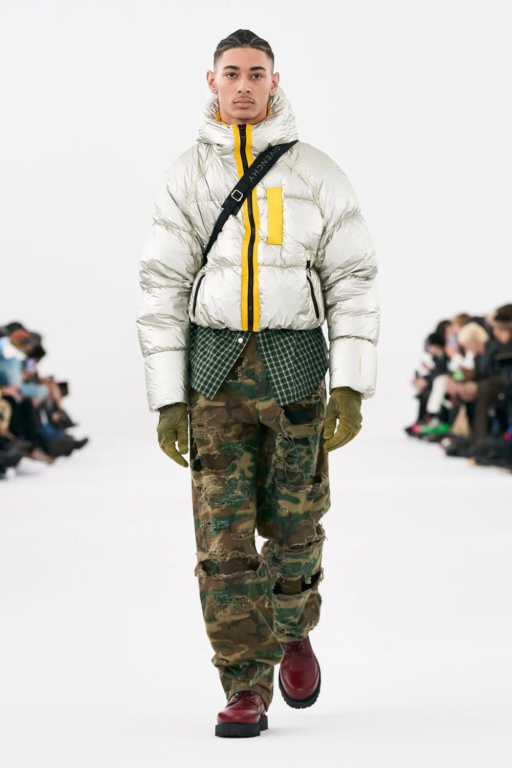 Givenchy Fall Winter 2023 2024 Menswear Runway Magazine 40