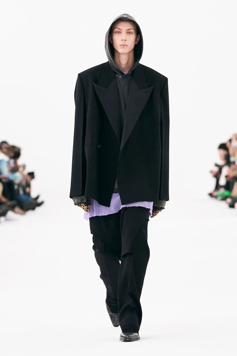 Givenchy Fall Winter 2023 2024 Menswear Runway Magazine 46