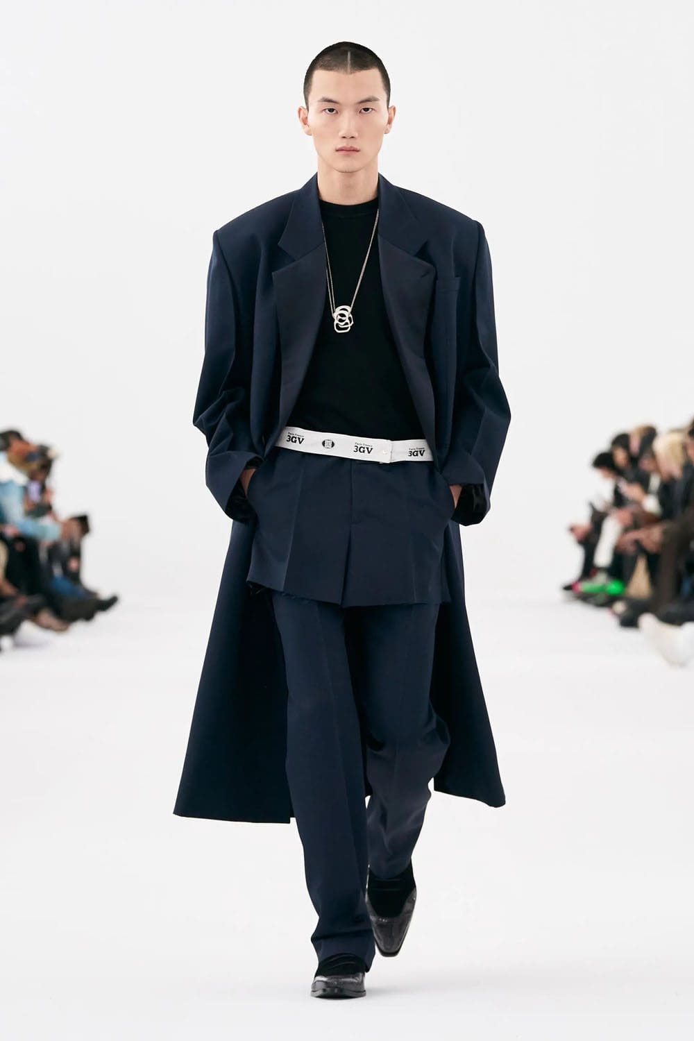 Givenchy Fall Winter 2023 2024 Menswear Runway Magazine 49
