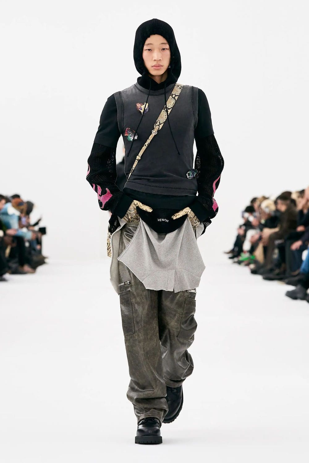 Givenchy Fall Winter 2023 2024 Menswear Runway Magazine 8