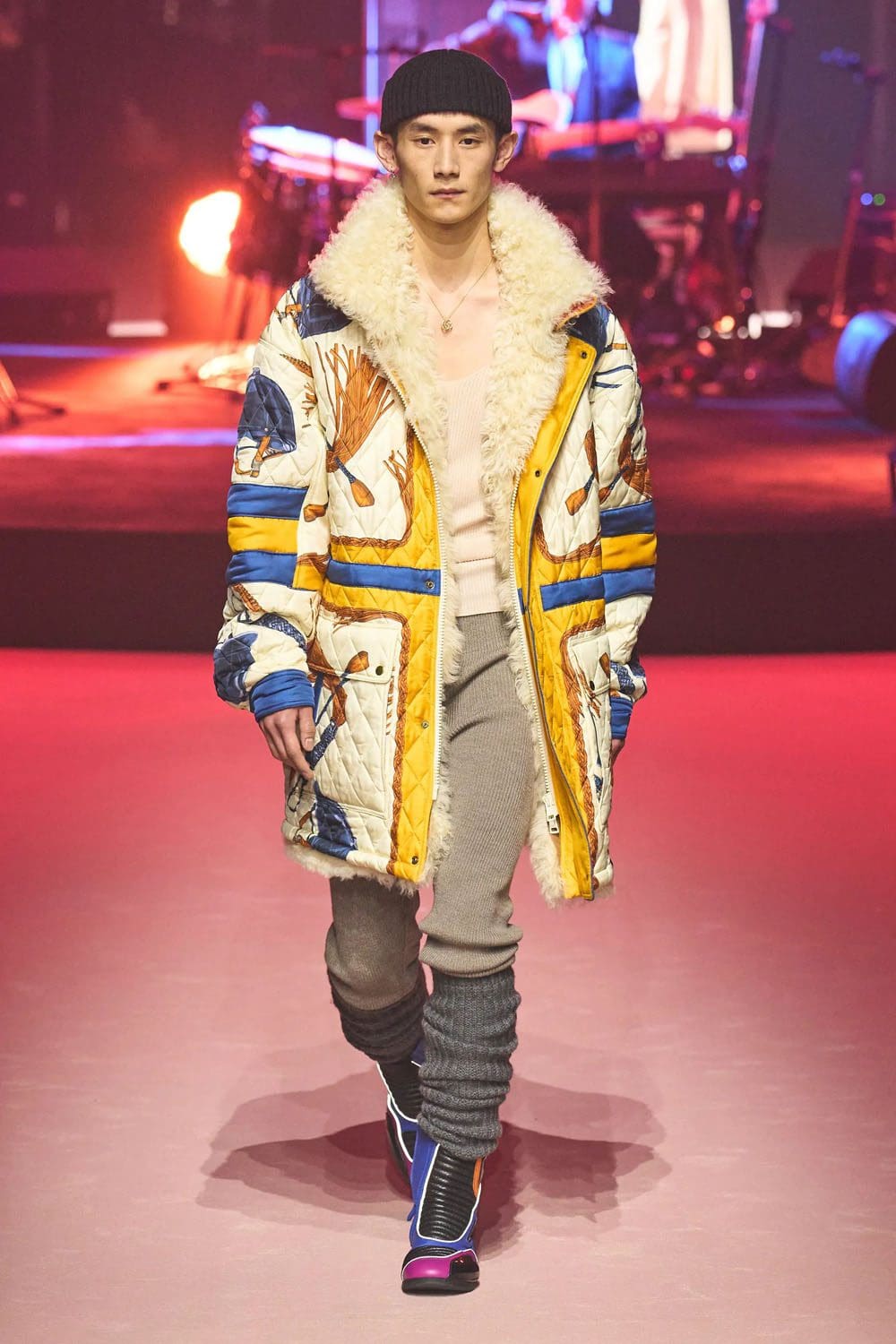 Gucci Fall Winter 2023 2024 Runway Magazine 23