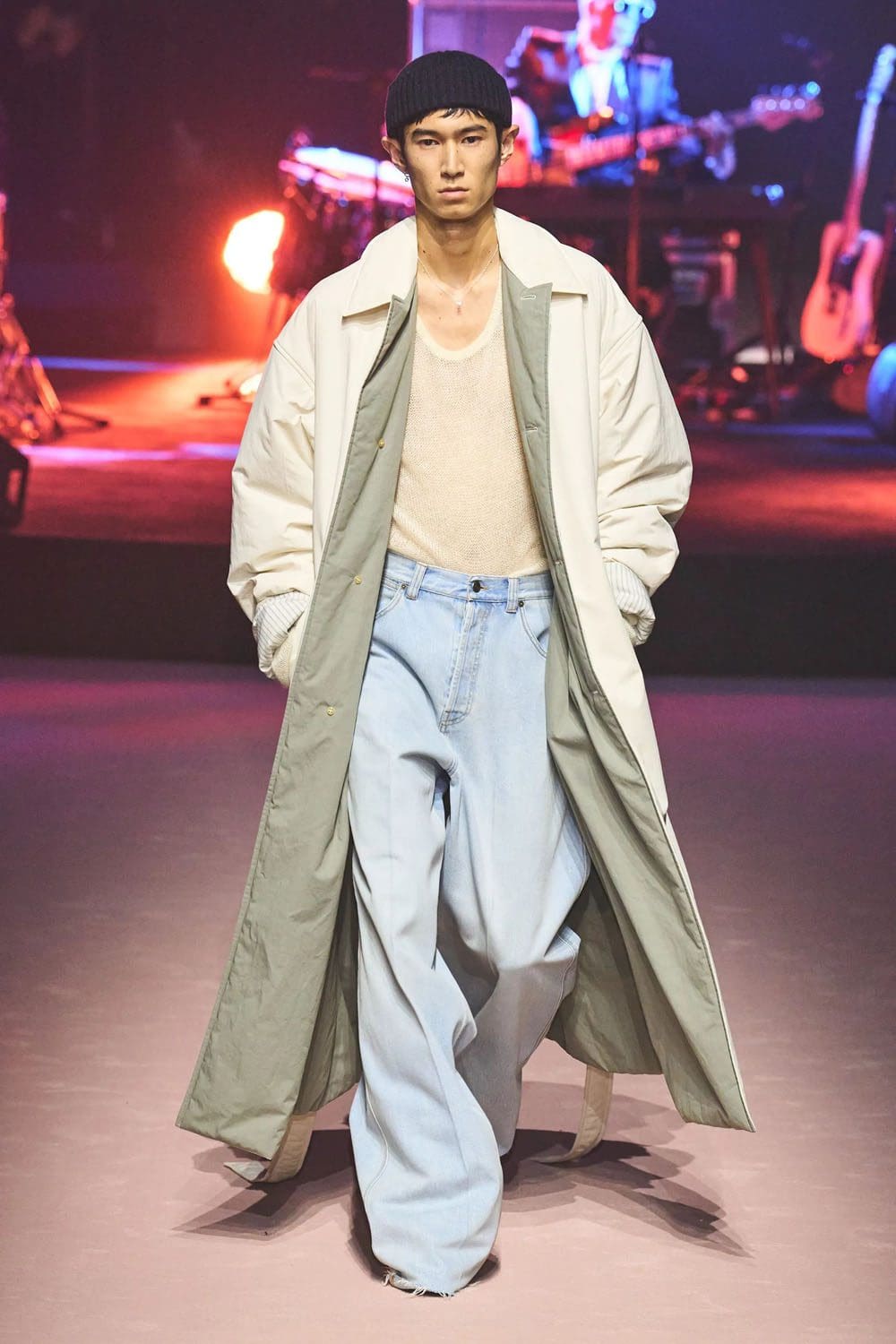 Gucci Fall Winter 2023 2024 Runway Magazine 34