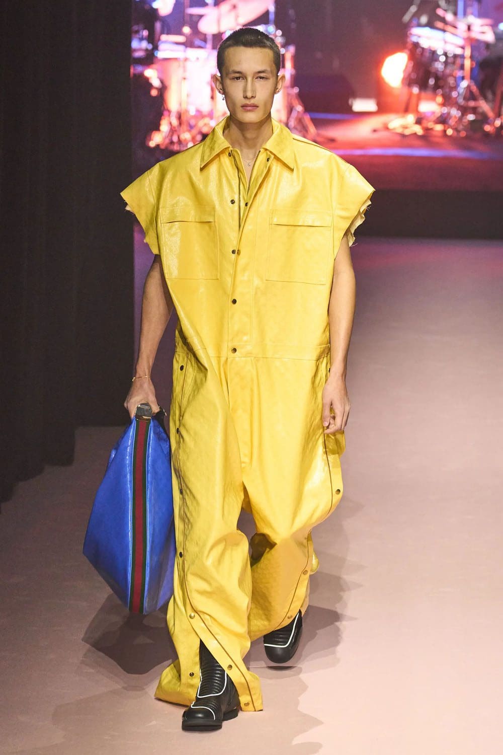 Gucci Fall Winter 2023 2024 Runway Magazine 40