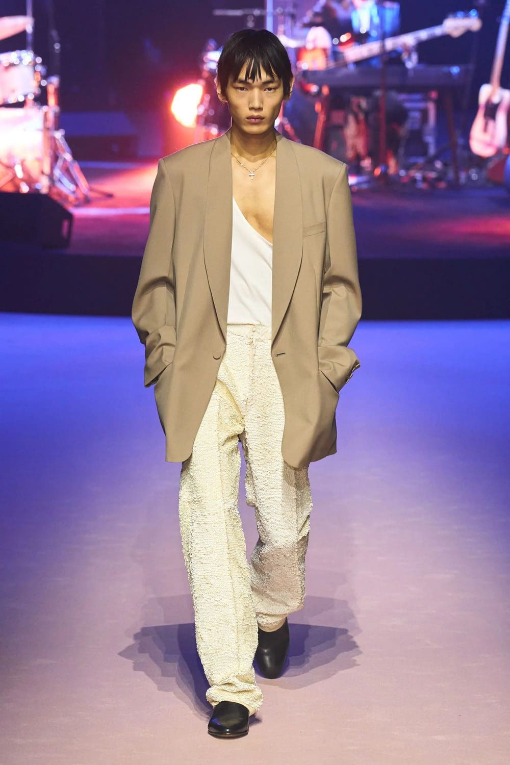 Gucci Fall Winter 2023 2024 Runway Magazine 47