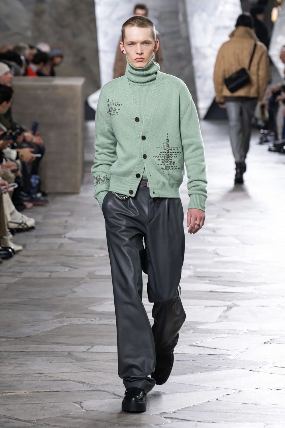 Hermes Fall Winter 2023 2024 Menswear Runway Magazine 25