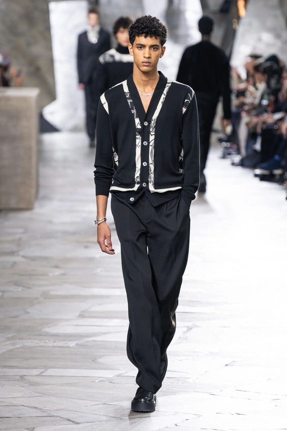 Hermes Fall Winter 2023 2024 Menswear Runway Magazine 43