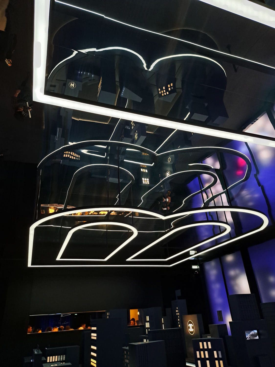 Exposition immersive Le Grand Numero de Chanel par RUNWAY CHARGEUR 21
