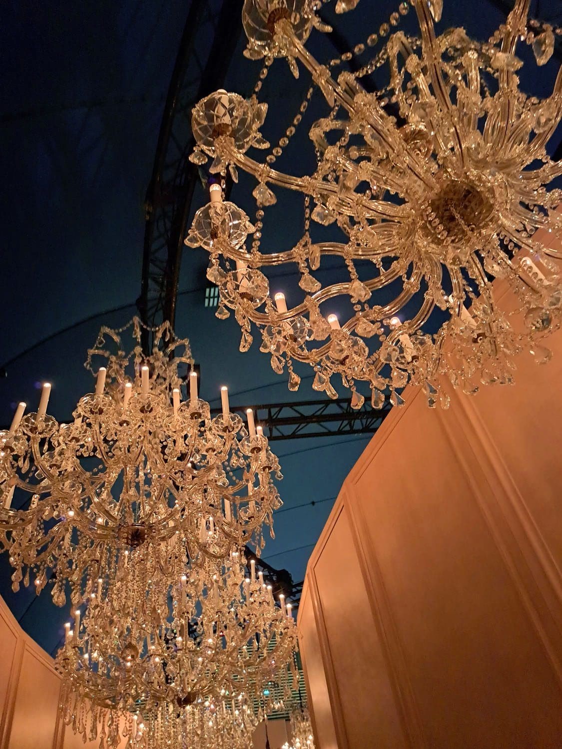 Exposition immersive Le Grand Numero de Chanel par RUNWAY CHARGEUR 32