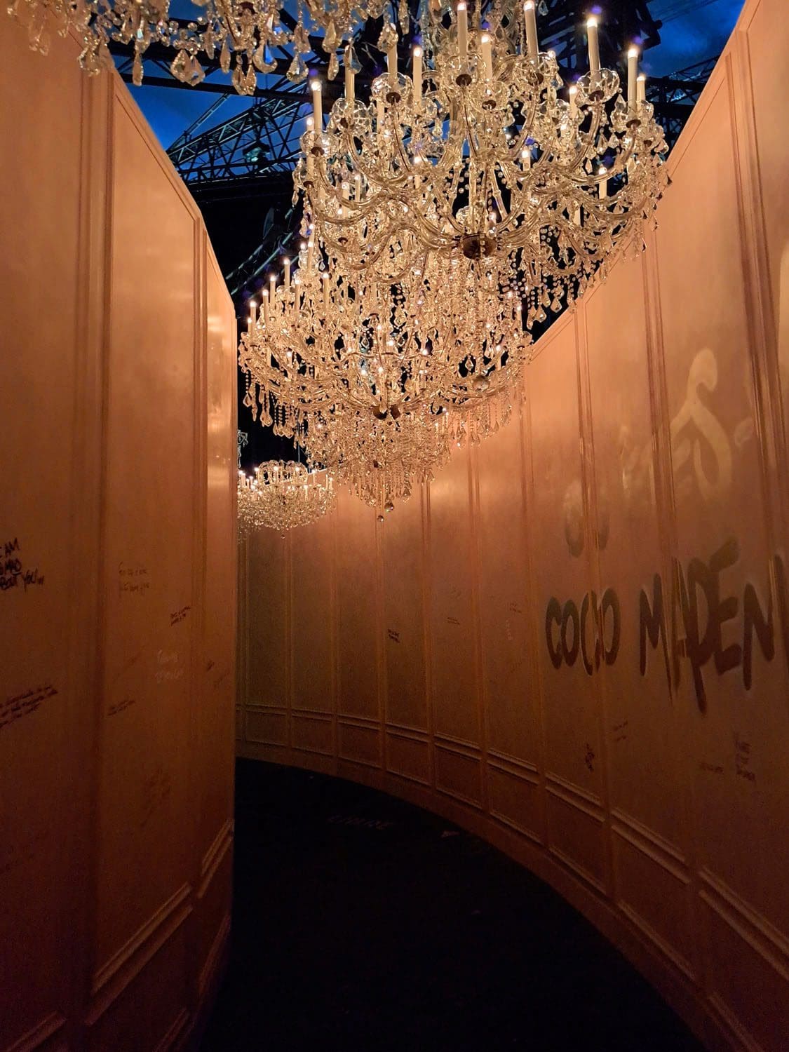Exposition immersive Le Grand Numero de Chanel par RUNWAY CHARGEUR 35