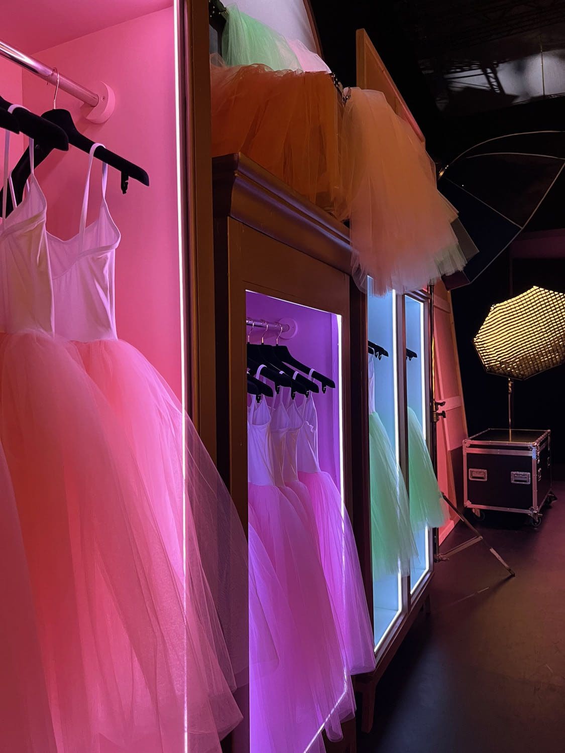 Exposition immersive Le Grand Numero de Chanel par RUNWAY CHARGEUR 69