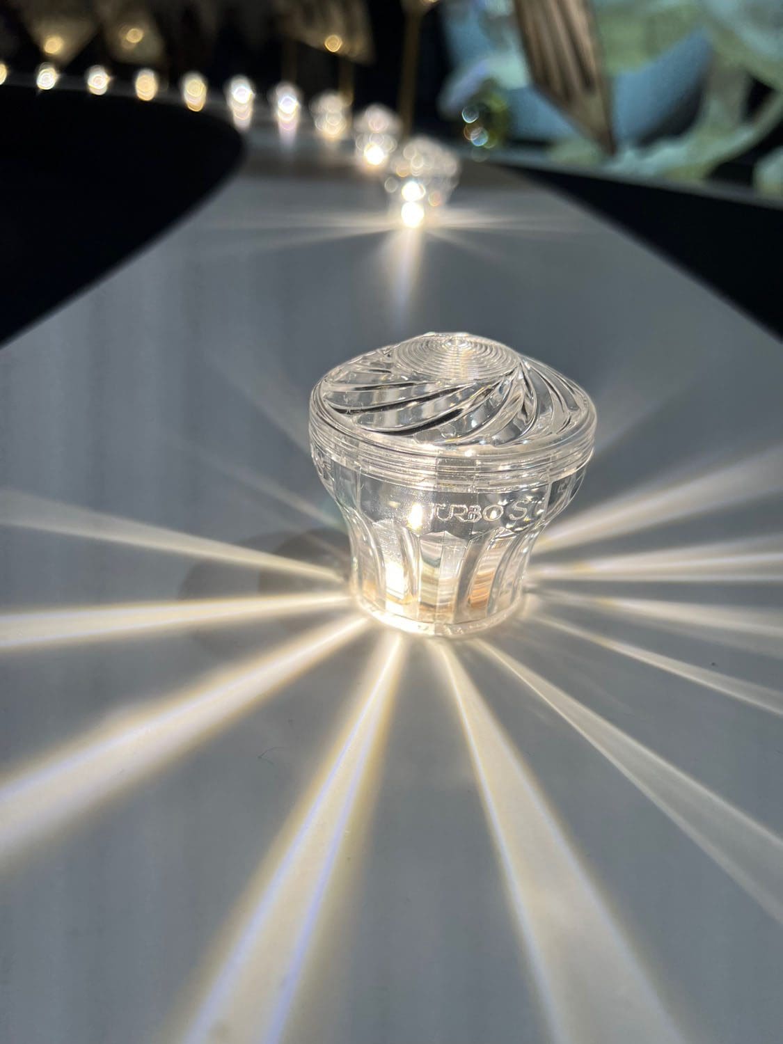 Exposition immersive Le Grand Numero de Chanel par RUNWAY CHARGEUR 79