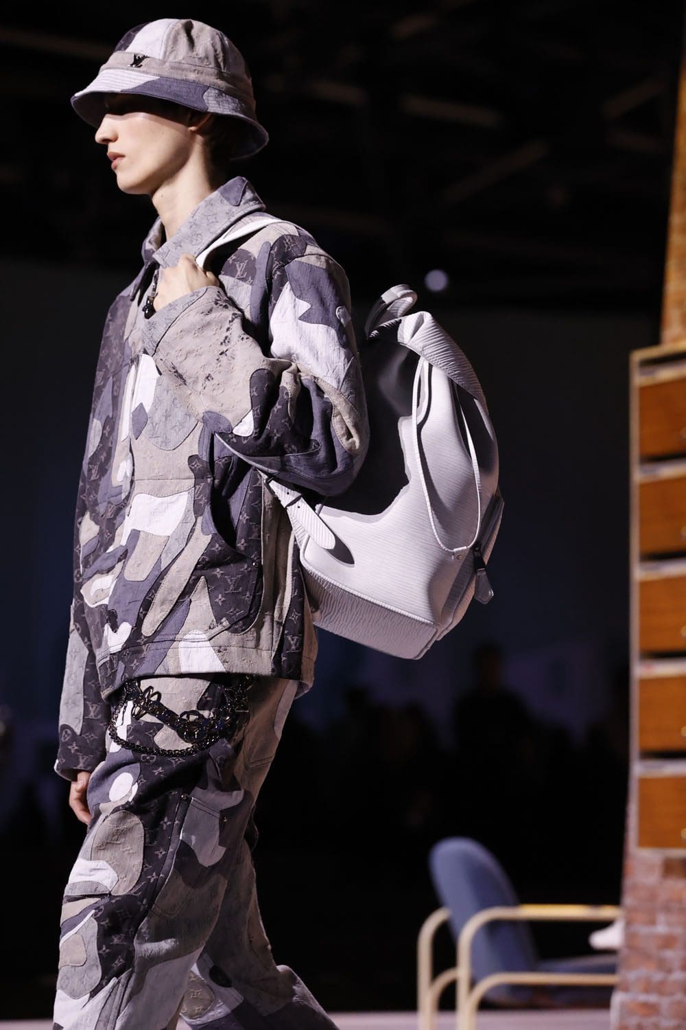 路易威登秋冬系列 2023 2024 男装特写细节 Runway 46杂志