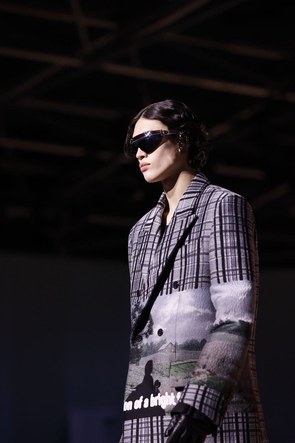 路易威登秋冬系列 2023 2024 男装特写细节 Runway 51杂志