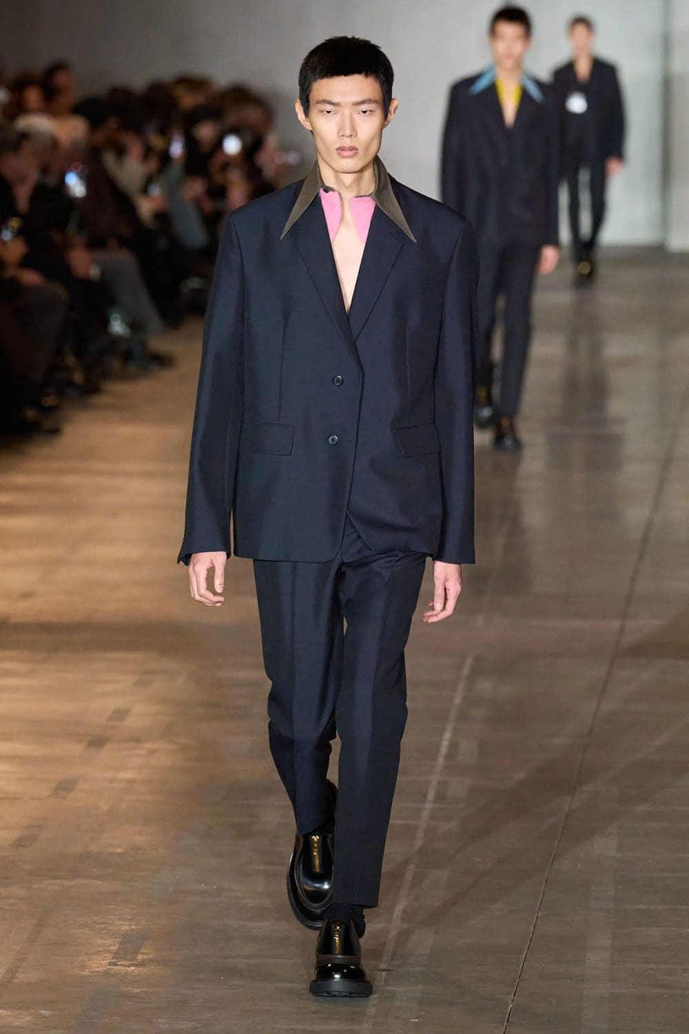 Prada Otoño Invierno 2023 2024 Ropa de Caballero Runway Magazine 1