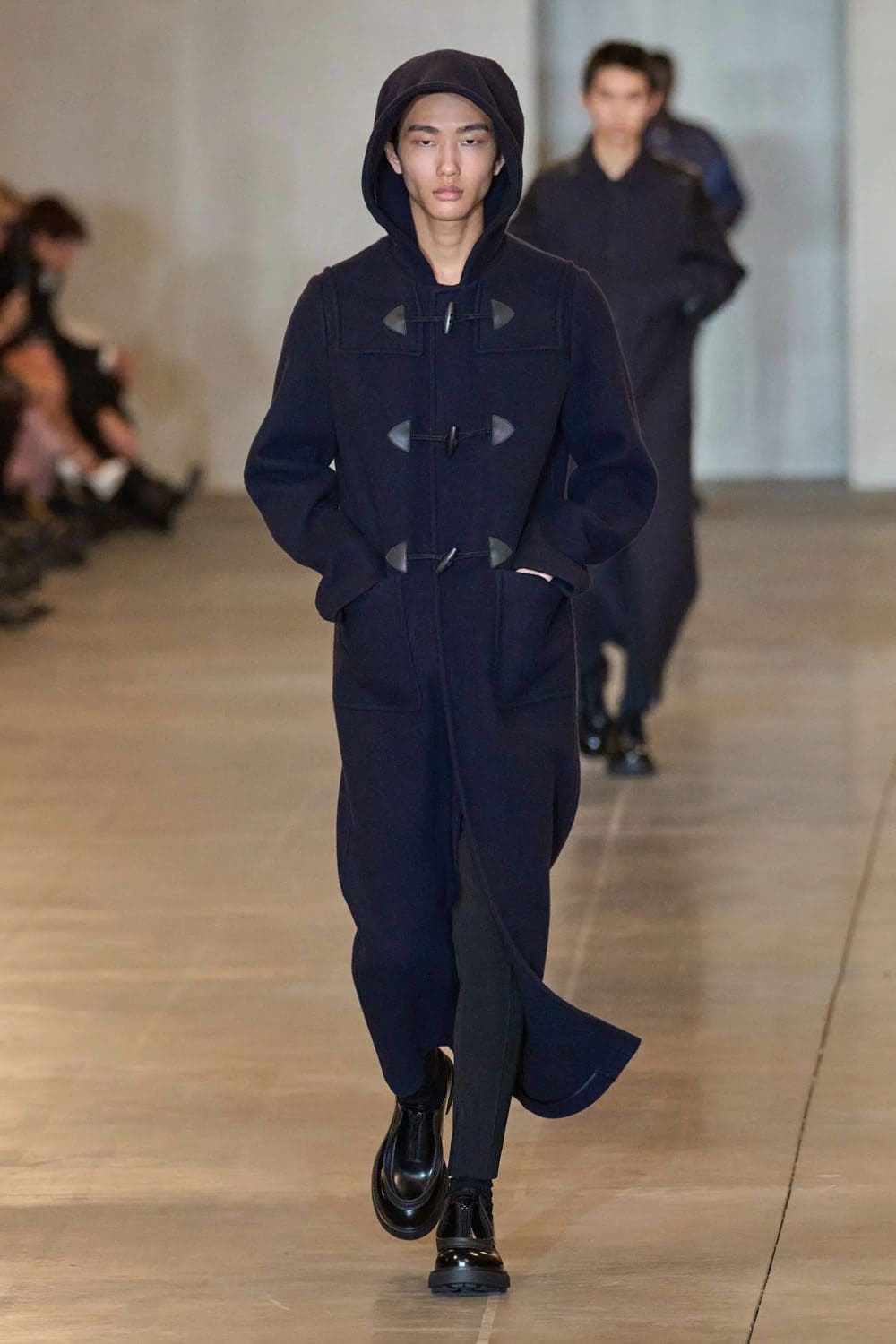 Prada Otoño Invierno 2023 2024 Ropa de Caballero Runway Magazine 21