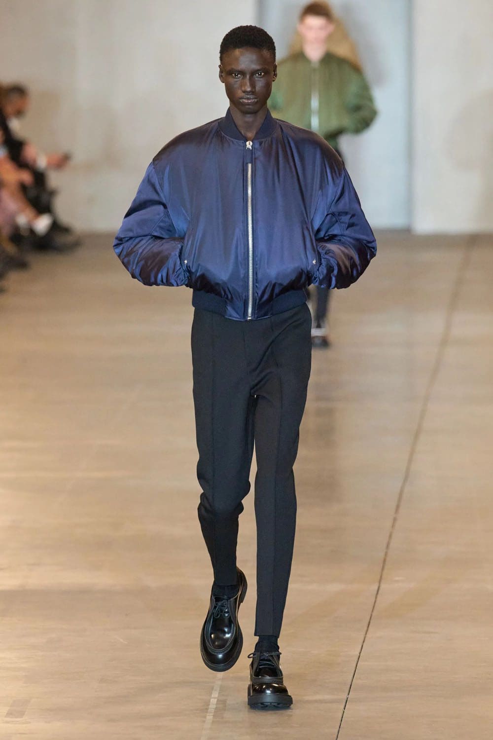 Prada Otoño Invierno 2023 2024 Ropa de Caballero Runway Magazine 23
