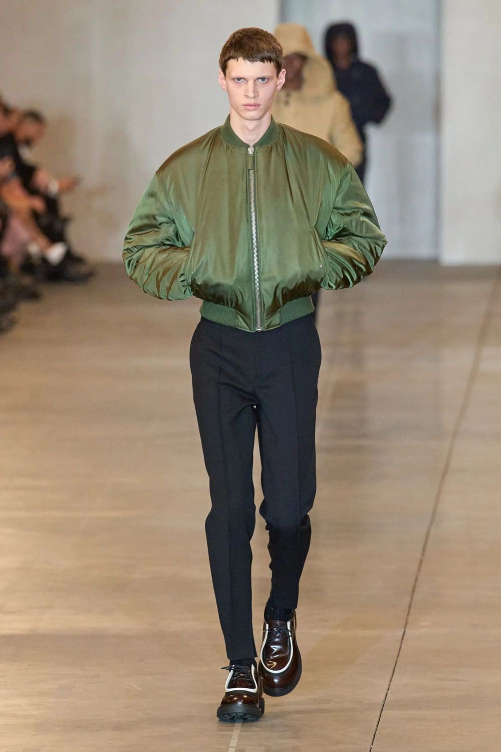 Prada Otoño Invierno 2023 2024 Ropa de Caballero Runway Magazine 24