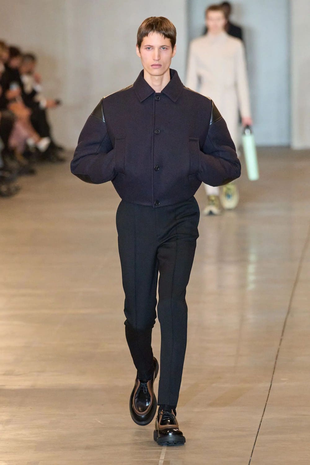 Prada Otoño Invierno 2023 2024 Ropa de Caballero Runway Magazine 27