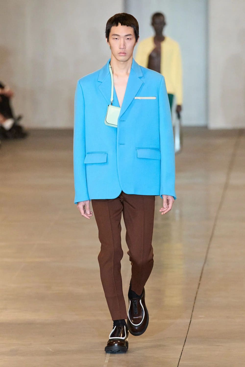 Prada Otoño Invierno 2023 2024 Ropa de Caballero Runway Magazine 35