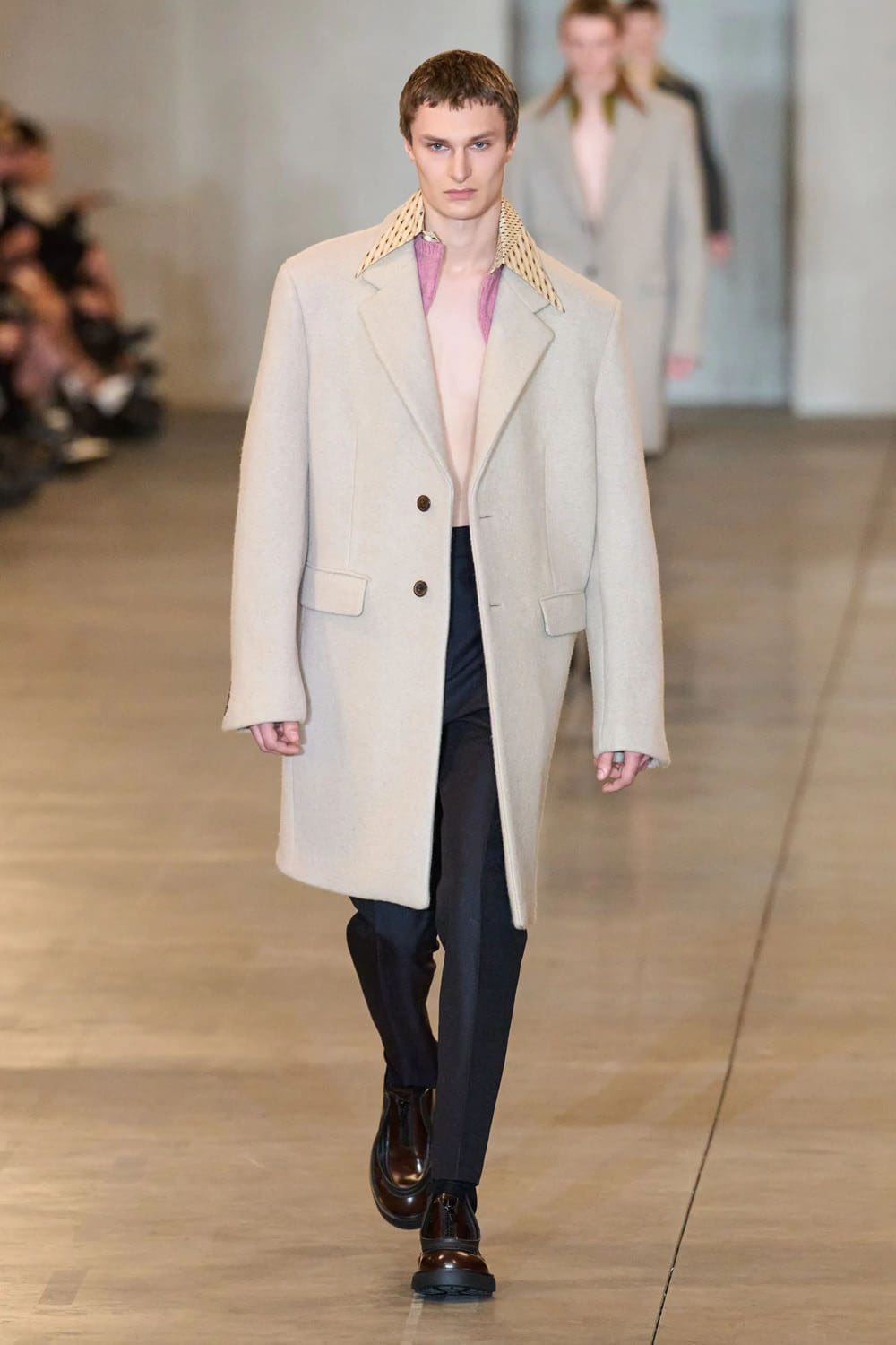 Prada Otoño Invierno 2023 2024 Ropa de Caballero Runway Magazine 43