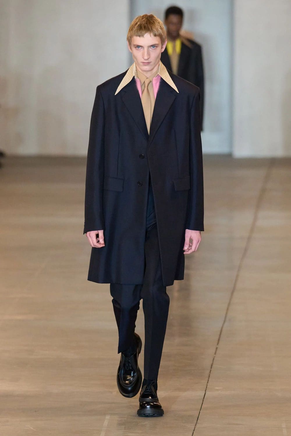 Prada Otoño Invierno 2023 2024 Ropa de Caballero Runway Magazine 8