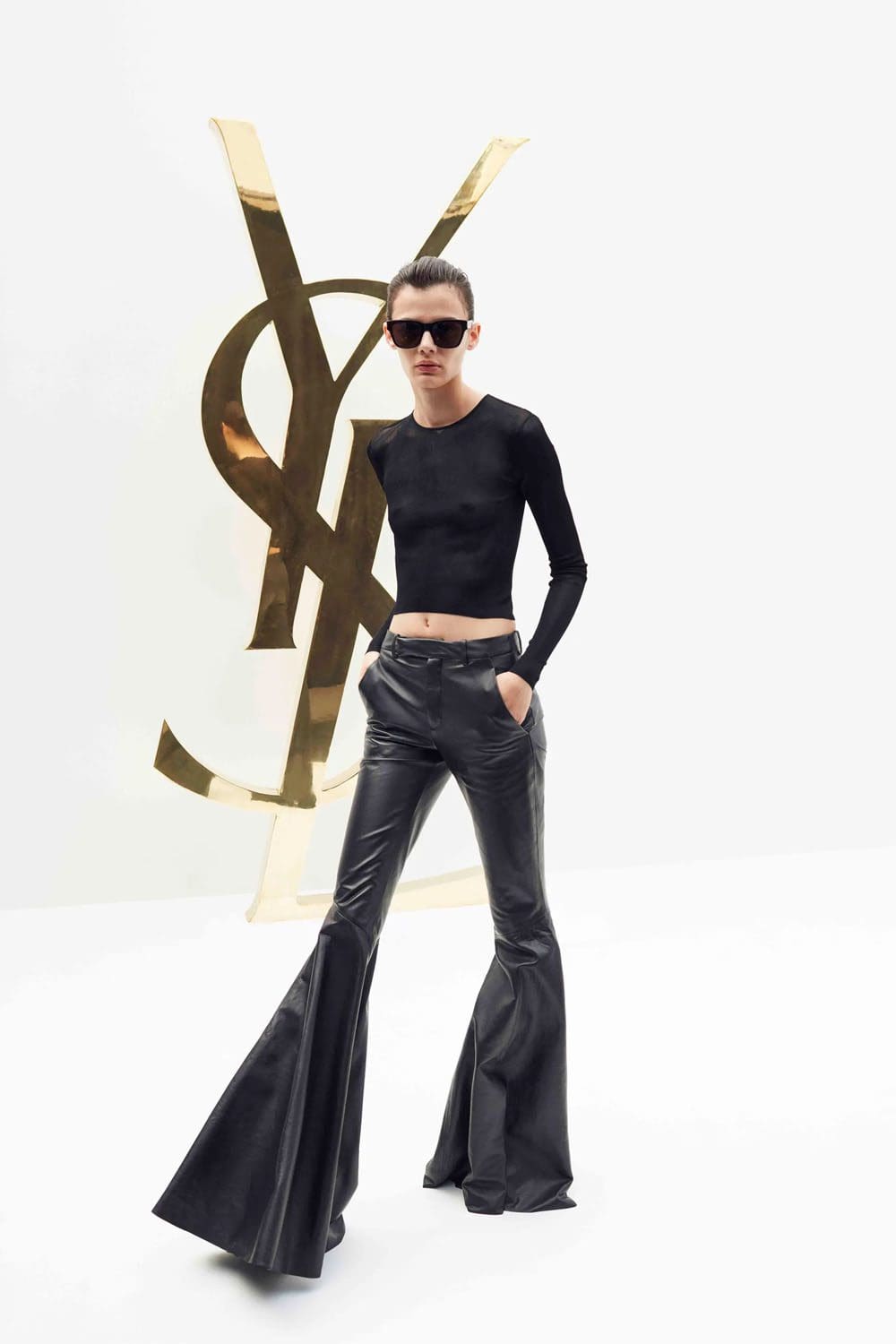 Complejo turístico Saint Laurent 2023 Runway Magazine 27