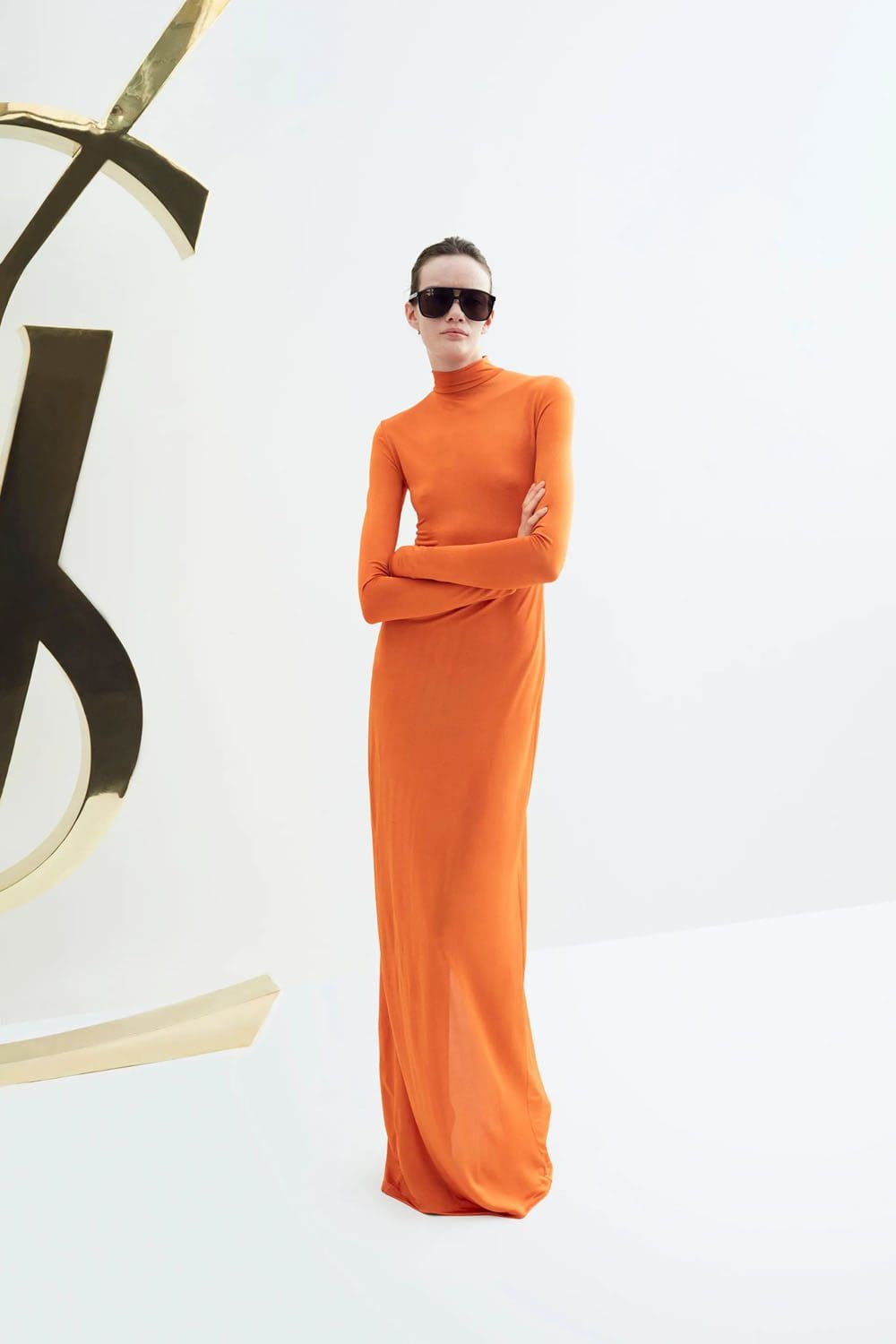 Complejo turístico Saint Laurent 2023 Runway Magazine 36