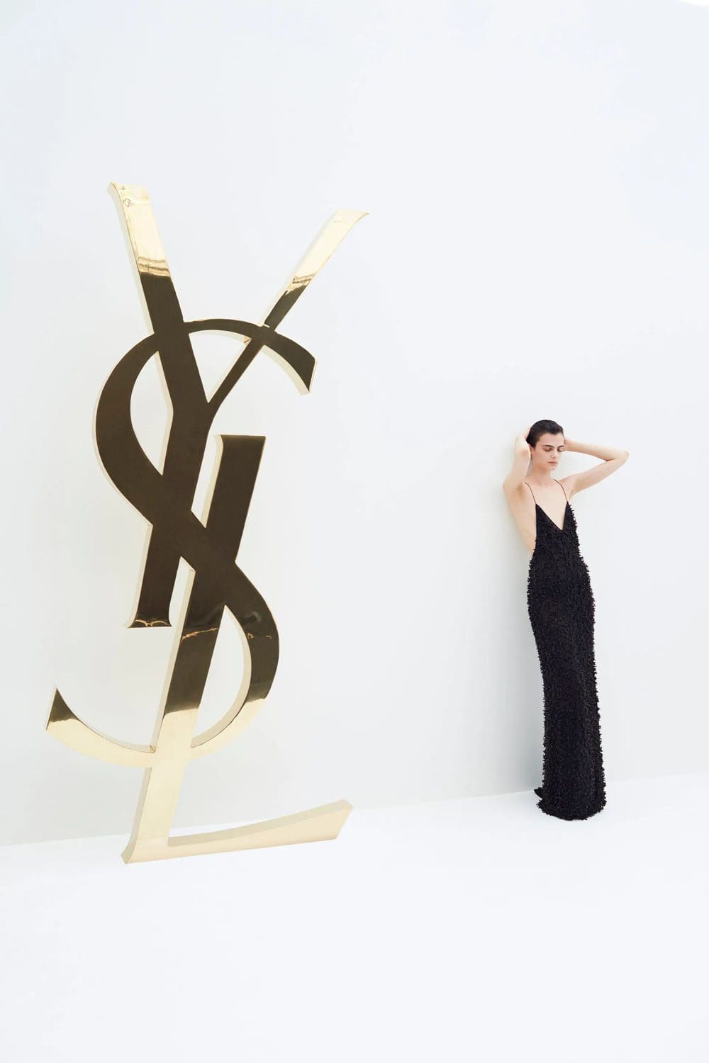 Complejo turístico Saint Laurent 2023 Runway Magazine 67