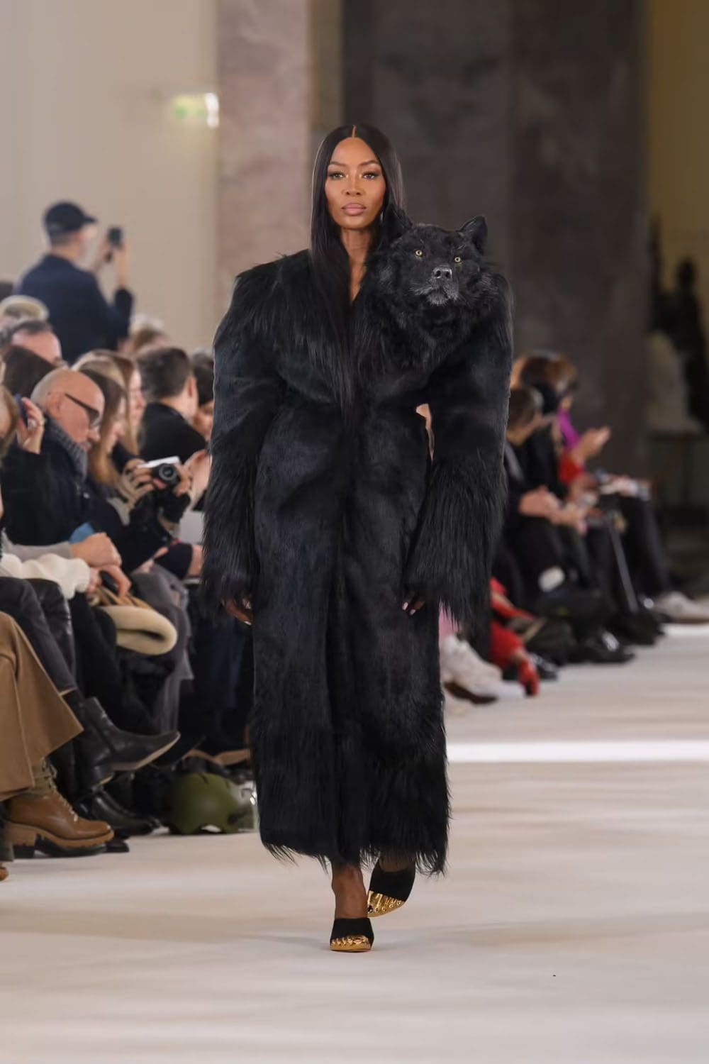 Schiaparelli Taxidermie Haute Couture Printemps Été 2023 Runway Magazine 29